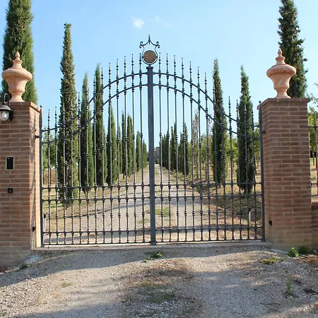 בית חווה Fattoria Le Giare